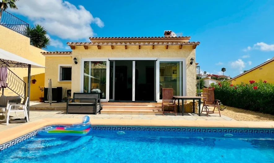 Апартамент в Benitachell, Alicante (3 спални, 2 бани) - - снимка 1 - Имоти Премиер