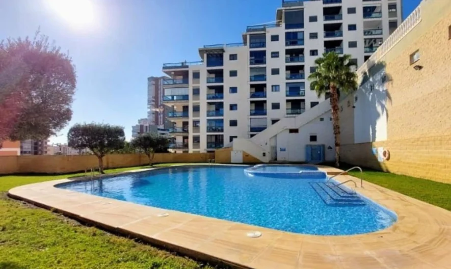 Apartament v El Kampeyo, Alikante (3 hálószoba, 2 fürdőszoba) -  - snimka 1 - Imoti Premier