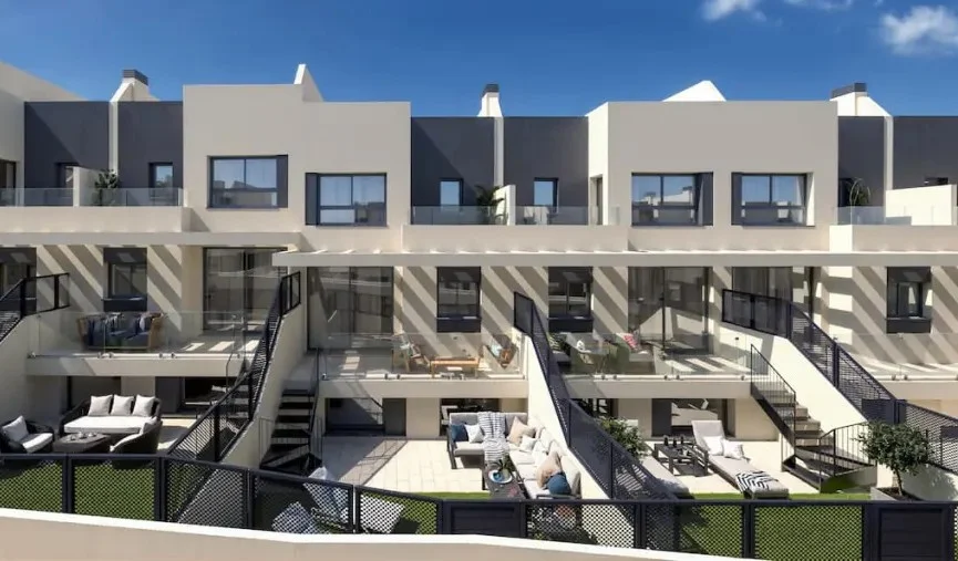 Апартамент в Fuengirola, Málaga (3 спални, 3 бани) - - снимка 1 - Имоти Премиер
