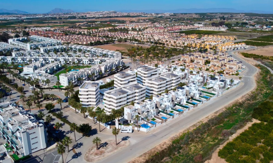 Апартамент в Guardamar del Segura, Alicante (3 спални, 2 бани) -  - снимка 1 - Имоти Премиер