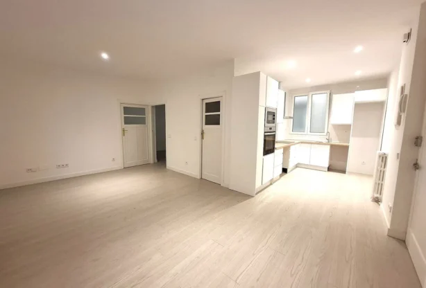 Агентство недвижимости - Имоти Премиер - имот - 1212457, Цена: 650000 EUR