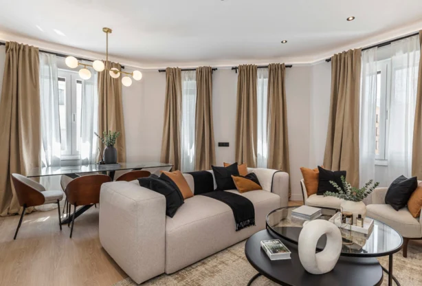 Агентство недвижимости - Имоти Премиер - имот - 1207790, Цена: 1350000 EUR