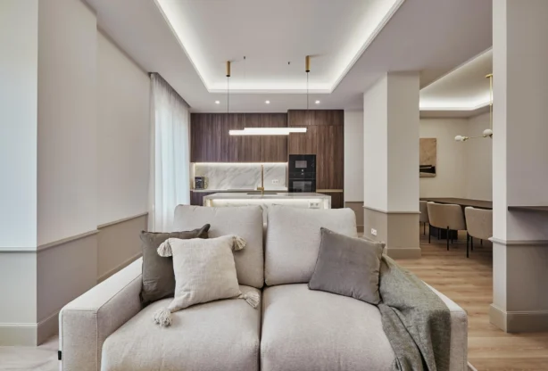 Агентство недвижимости - Имоти Премиер - имот - 1212602, Цена: 2199000 EUR