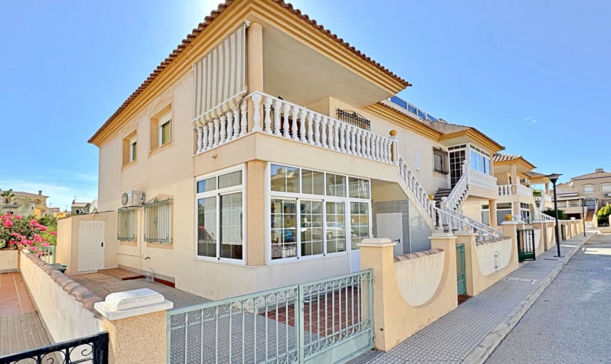Апартамент в Orihuela Costa, Alicante (2 спални, 1 баня) - - снимка 1 - Имоти Премиер
