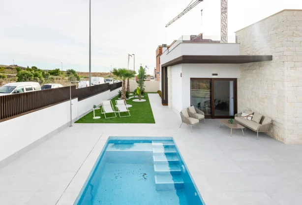 Агенция за недвижими имоти - Имоти Премиер - имот - 1235223, Цена: 366000 EUR