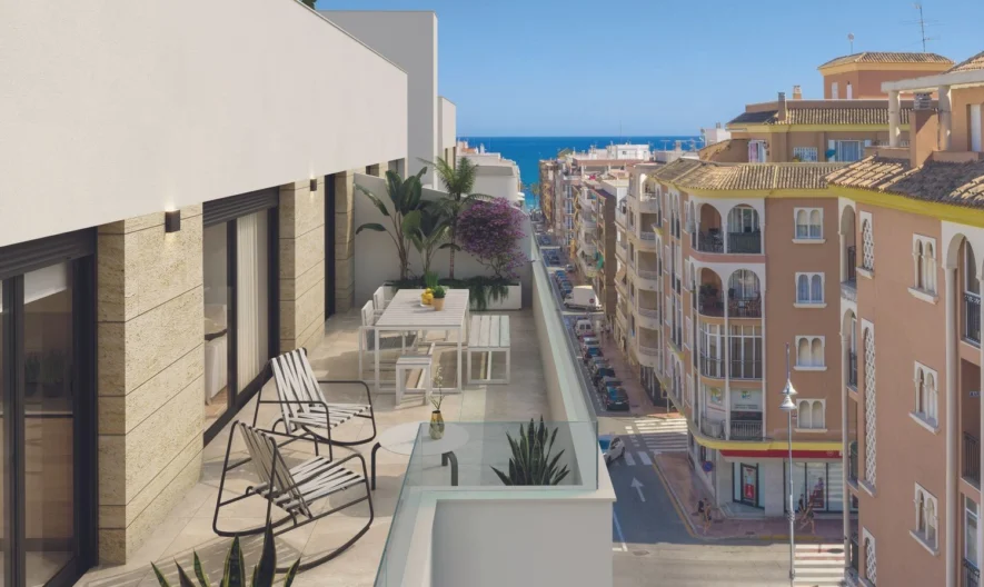 Апартамент в Torrevieja, Alicante (3 спални, 2 бани) -  - снимка 1 - Имоти Премиер