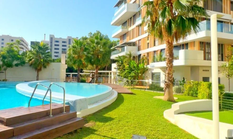 Apartment in Alicante (2 bedrooms, 2 bathrooms) -  - snimka 1 - Imoti Premier