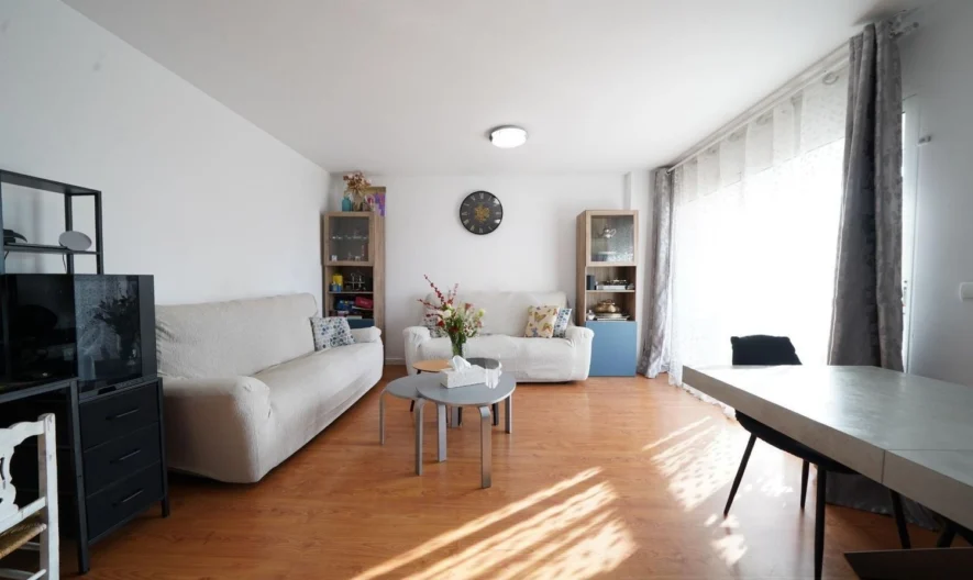 Apartment in Alicante (3 bedrooms, 2 bathrooms) -  - snimka 1 - Imoti Premier