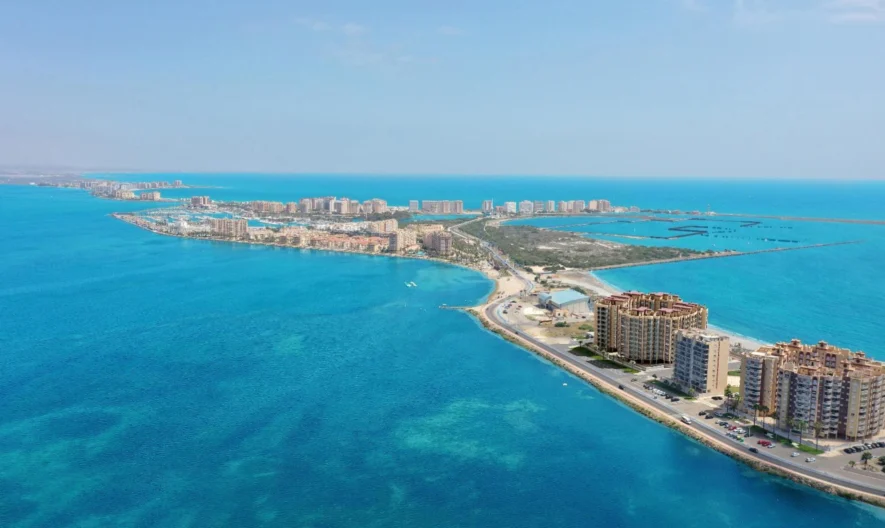 Apartment in La Manga, Murcia (3 Schlafzimmer, 2 Badezimmer) - - snimka 1 - Imoti Premier