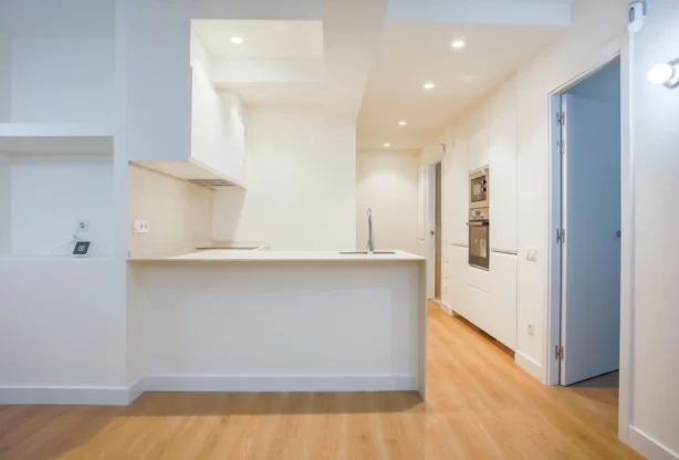 Real Estate Agency - Imoti Premier - imot - 1212900, Price: 430000 EUR