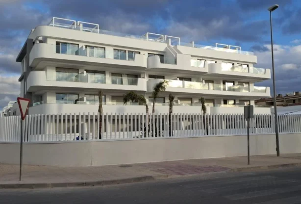 Агенция за недвижими имоти - Имоти Премиер - имот - 1211602, Цена: 399000 EUR