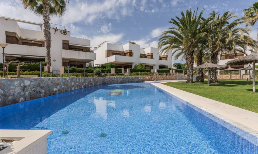 Apartment in Orihuela Costa, Alicante (3 Schlafzimmer, 2 Badezimmer) - - snimka 1 - Imoti Premier