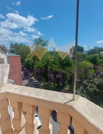 APARTMENT IN THE CENTER OF BURGAS. PRIME LOCATION -  - snimka 4 - Imoti Premier