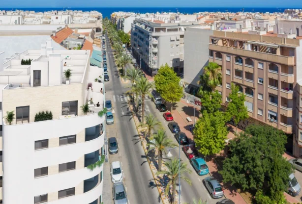 Real Estate Agency - Imoti Premier - imot - 1211300, Price: 435000 EUR