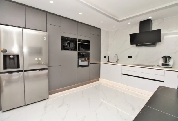 Агенция за недвижими имоти - Имоти Премиер - имот - 1212718, Цена: 240000 EUR