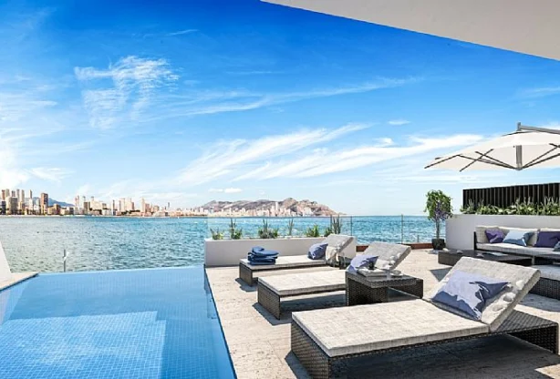 Агенция за недвижими имоти - Имоти Премиер - имот - 1209921, Цена: 1650000 EUR