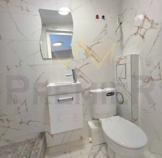 Ателие в идеален център - - снимка 6 - Имоти Премиер