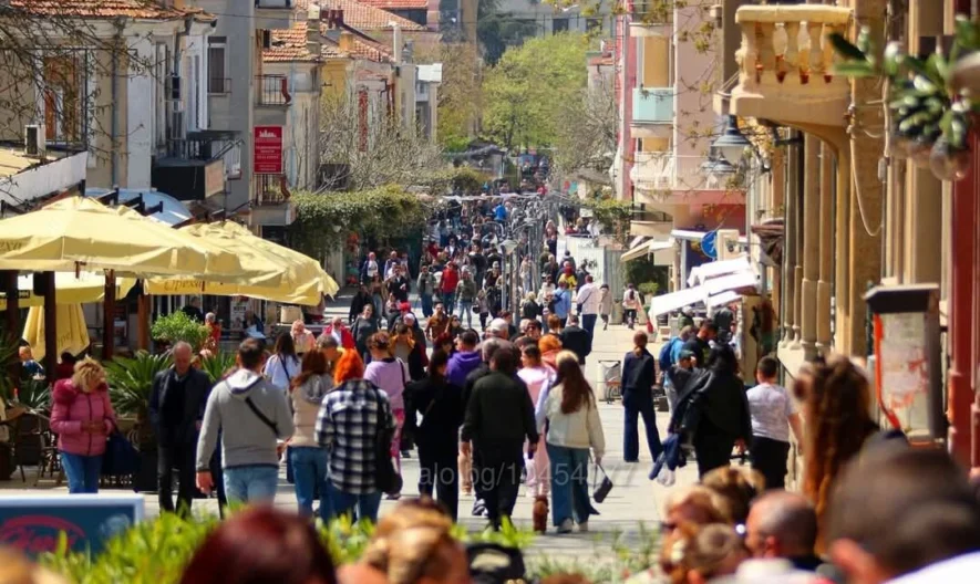 Ателие в сърцето на Бургас -  - снимка 1 - Имоти Премиер