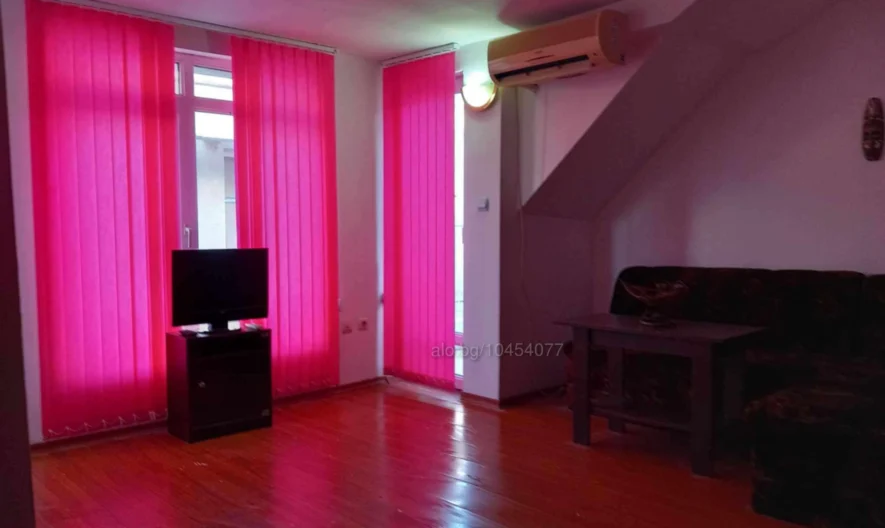 Ателие в сърцето на Бургас -  - снимка 11 - Имоти Премиер