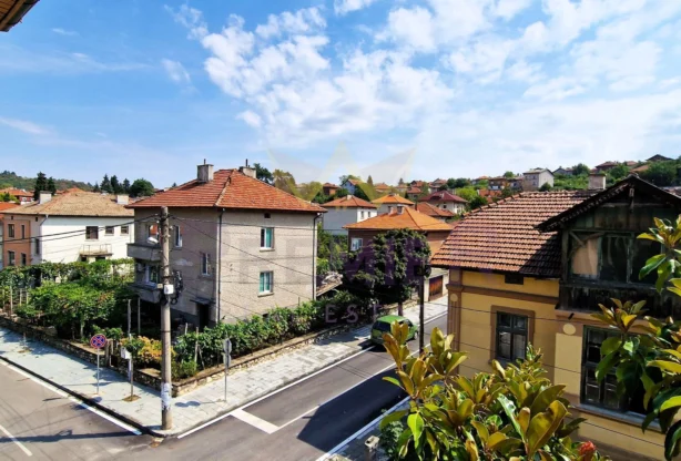 Агенция за недвижими имоти - Имоти Премиер - имот - 919720, Цена: 275000 EUR