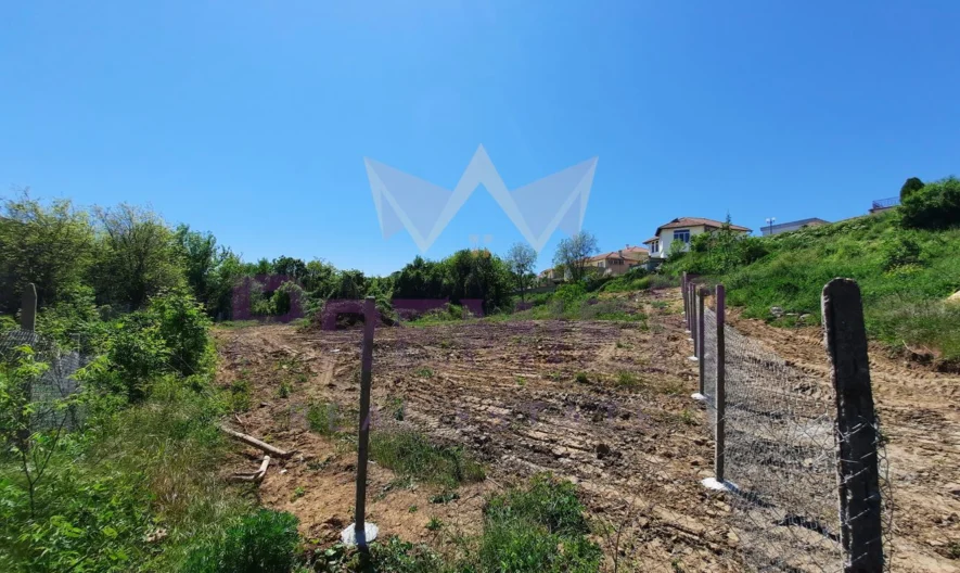 Атрактивен парцел в м-т Кабакум -  - снимка 3 - Имоти Премиер