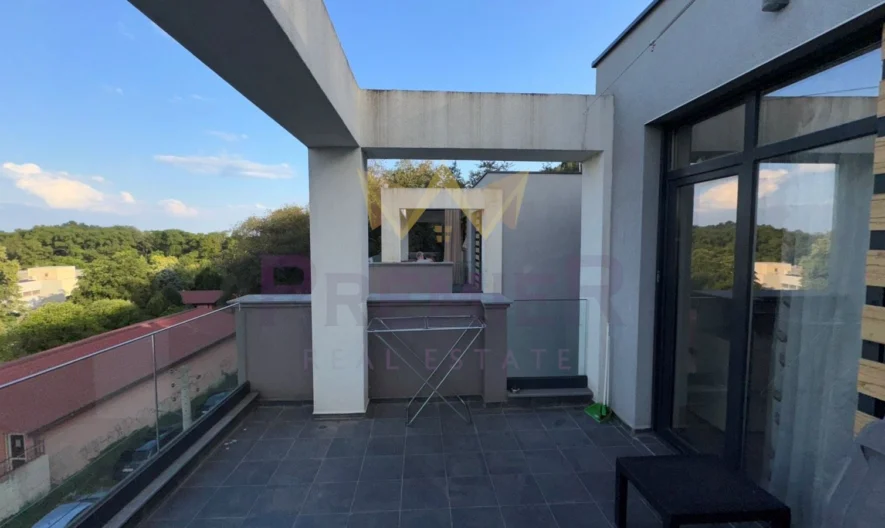 🏡 Az Imoti Premier egyszobás lakást kínál Akt 16-tal Kranevo faluban, Dobrics megyében, teljesen berendezve és használatra készen -  - snimka 1 - Imoti Premier