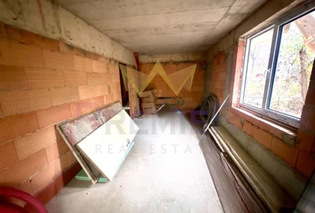 Агенция за недвижими имоти - Имоти Премиер - имот - 1067500, Цена: 208185 EUR