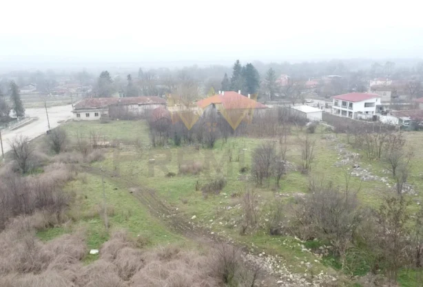 Агенция за недвижими имоти - Имоти Премиер - имот - 976716, Цена: 20000 EUR