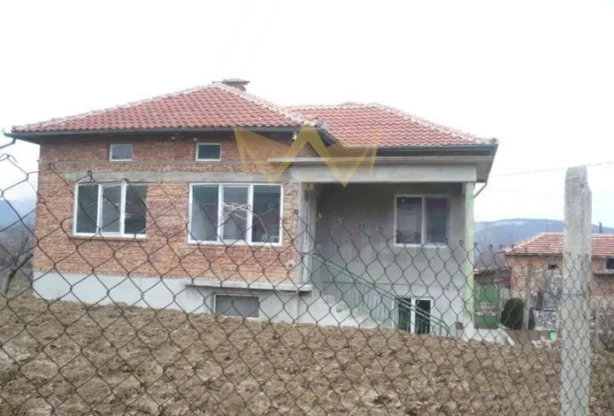 Агенция за недвижими имоти - Имоти Премиер - имот - 962692, Цена: 90000 EUR