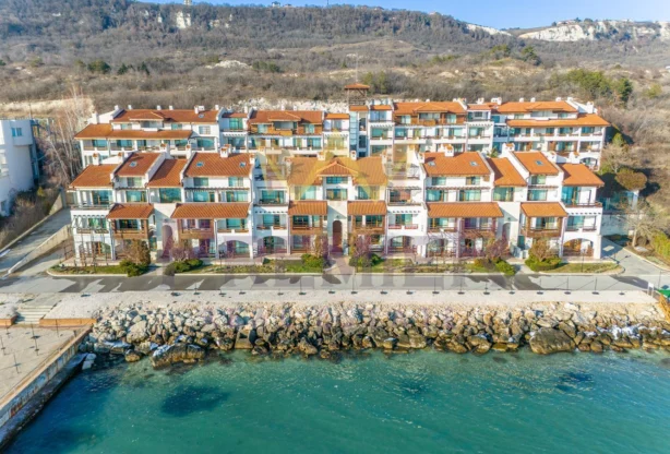 Агенция за недвижими имоти - Имоти Премиер - имот - 1168426, Цена: 96500 EUR