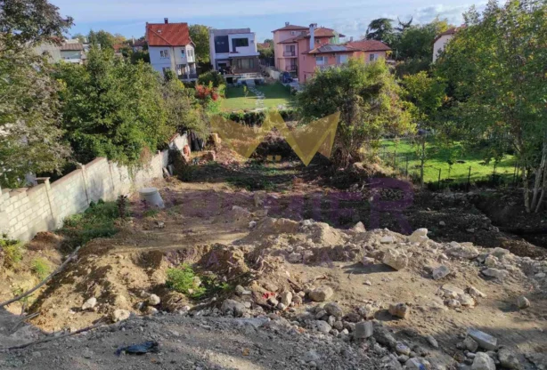 Агенция за недвижими имоти - Имоти Премиер - имот - 1002463, Цена: 115000 EUR