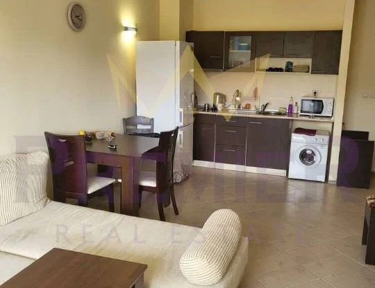 Агенция за недвижими имоти - Имоти Премиер - имот - 840089, Цена: 400 EUR