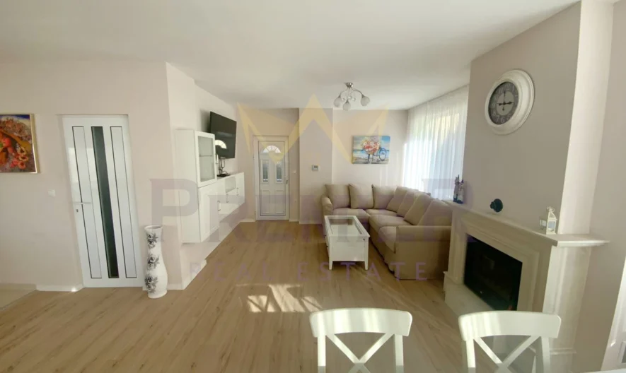 Beautiful house with an excellent location near St. George Park – city of Dobrich! -  - snimka 2 - Imoti Premier