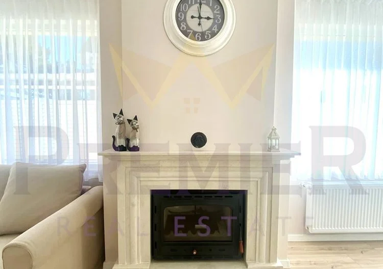 Beautiful house with an excellent location near St. George Park – city of Dobrich! -  - snimka 6 - Imoti Premier