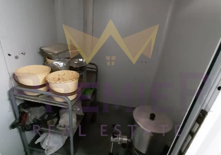 Бизнес имот с транжорна и всички разрешителни! Варна, кв. Левски - - снимка 10 - Имоти Премиер