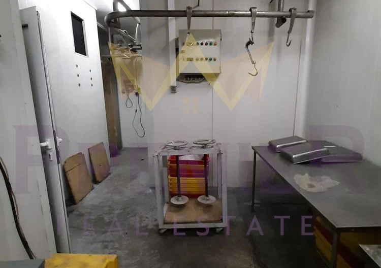 Бизнес имот с транжорна и всички разрешителни! Варна, кв. Левски -  - снимка 22 - Имоти Премиер