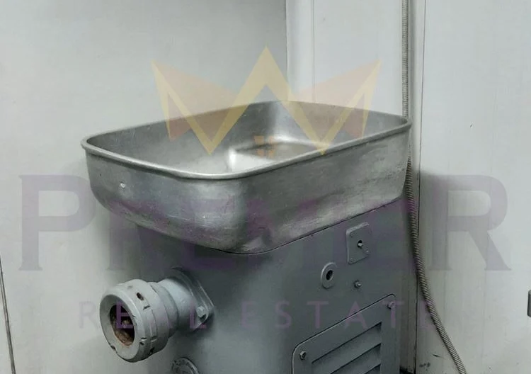 Бизнес имот с транжорна и всички разрешителни! Варна, кв. Левски - - снимка 6 - Имоти Премиер