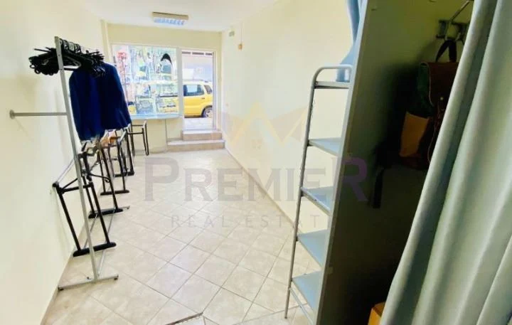 Бизнес Офис !! Колхозен пазар - - снимка 2 - Имоти Премиер