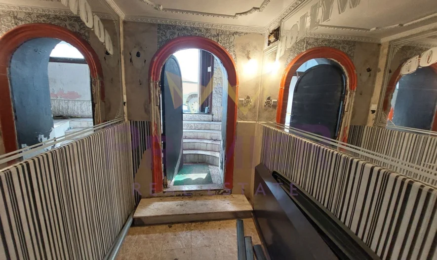 БИЗНЕС ПОМЕЩЕНИЕ В ИДЕАЛЕН ЦЕНТЪР – ВАРНА - - снимка 2 - Имоти Премиер