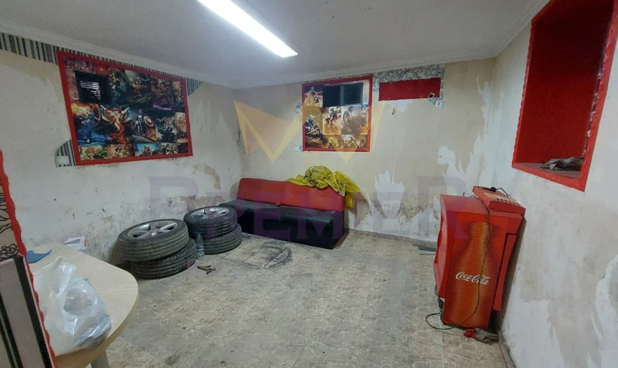 БИЗНЕС ПОМЕЩЕНИЕ В ИДЕАЛЕН ЦЕНТЪР – ВАРНА - - снимка 8 - Имоти Премиер