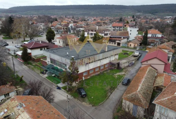 Агенция за недвижими имоти - Имоти Премиер - имот - 1107183, Цена: 200000 EUR