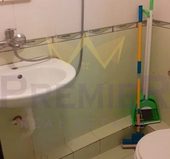 БОКСОНИЕРА КОЛХОЗЕН ПАЗАР -  - снимка 5 - Имоти Премиер