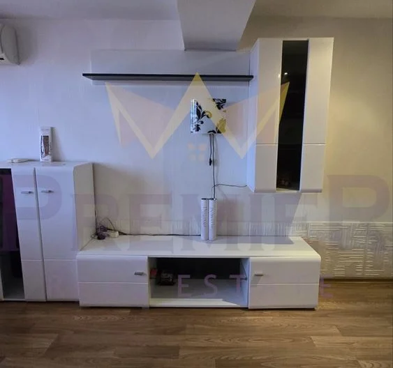 Боровец-Север 3-Етажна с Панорамна гледка - - снимка 10 - Имоти Премиер