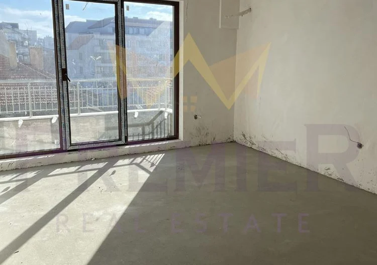 Боскониера „до ключ“ в Цветен квартал -  - снимка 2 - Имоти Премиер