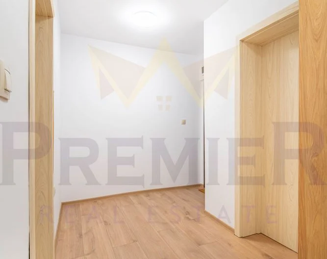 BRAND NEW THREE-ROOM APARTMENT IN THE CENTER -  - snimka 8 - Imoti Premier