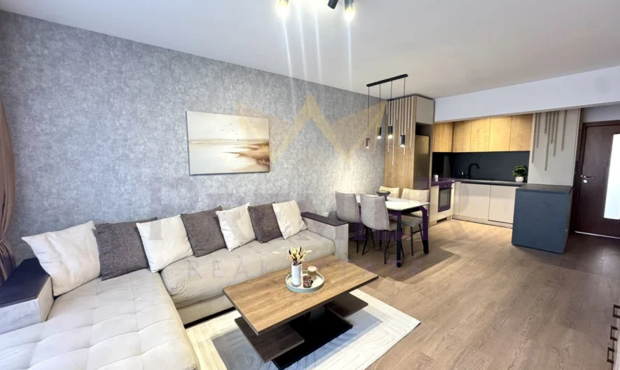 Brand-new THREE-ROOM stylishly furnished apartment -  - snimka 1 - Imoti Premier