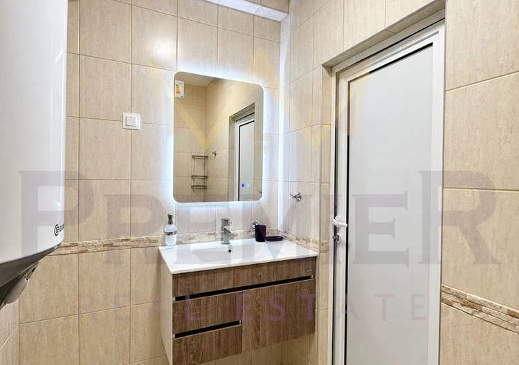 Brand-new THREE-ROOM stylishly furnished apartment -  - snimka 13 - Imoti Premier