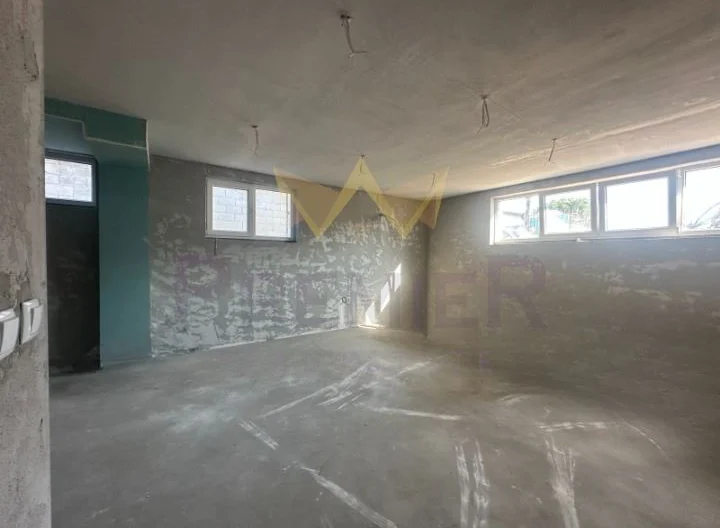 Büro 80 m² mit Akt 15, geeignet für eine Arztpraxis oder als Wohnung – Isgrew -  - snimka 4 - Imoti Premier