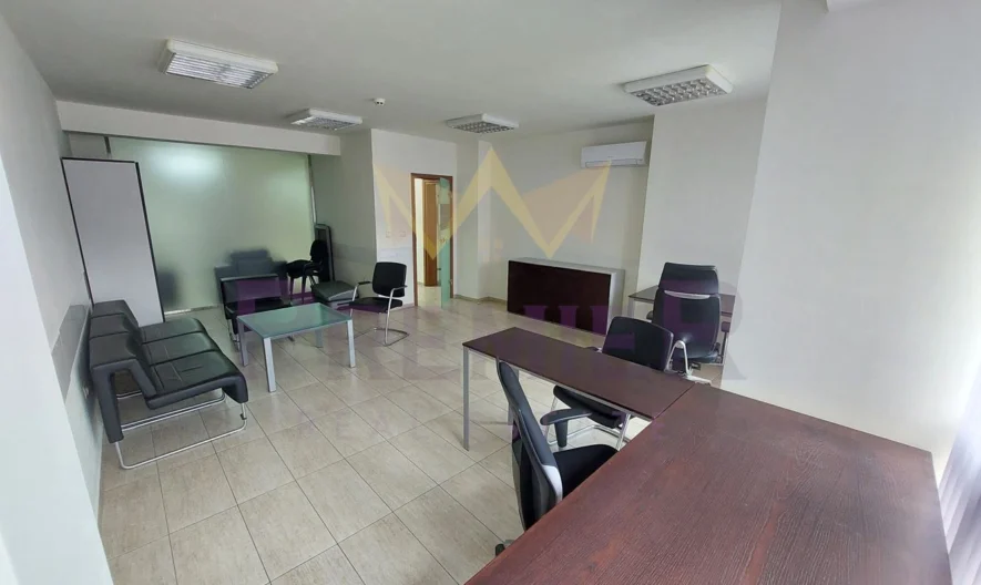 Büro in einem Geschäftsgebäude, Warna Zentrum -  - snimka 12 - Imoti Premier