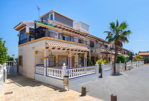 Ingatlaniroda - Imoti Premier - imot - 1212870, Ár: 188700 EUR